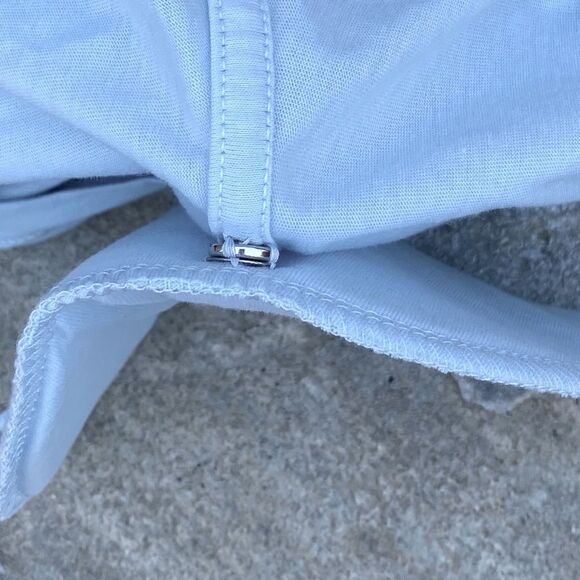 NWT NEW Lita by Ciara Blue Boxy T-shirt w/Removable Shoulder Pads. Large Revolve - Picture 11 of 11